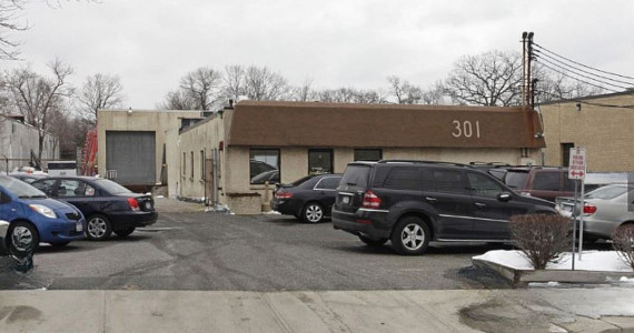 301 Suburban Ave, Deer Park Industrial Property For Sale Or Lease