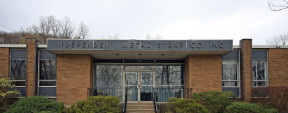 34 Lumber Rd, Roslyn Industrial Space For Lease