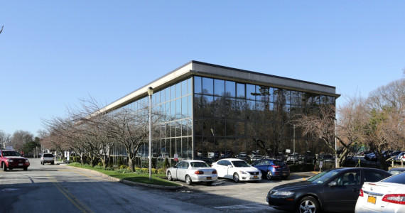 410 Lakeville Rd, Lake Success Office Space For Lease