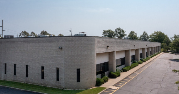 47 Mall Dr, Commack Industrial Space For Lease