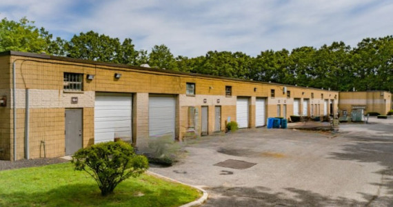 10 Technology Dr, Setauket Industrial Space For Lease