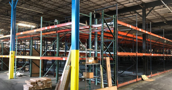 100 Forest Dr, Greenvale Industrial/Office/R&D Space For Lease
