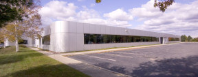 101-125 Comac St, Ronkonkoma Flex/Industrial Space For Lease