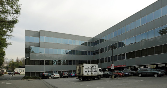 1010 Northern Blvd, Great Neck Office Space For Lease