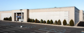 1085 Old Country Rd, Westbury Industrial/Retail Space For Lease