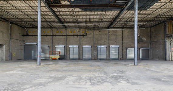 1085 Old Country Rd, Westbury Industrial Space For Lease