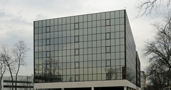 111 Great Neck Rd, Great Neck Office Space For Lease