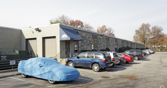 113 S Service Rd, Jericho Office Space For Lease