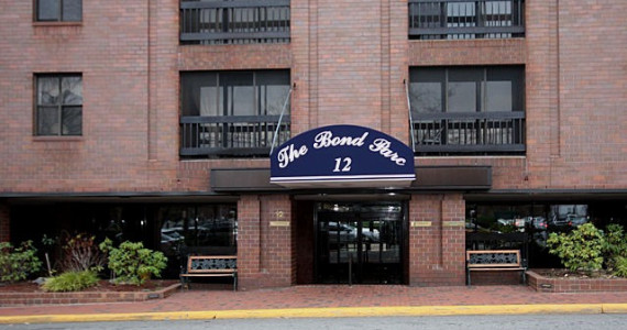 12 Bond St, Great Neck Office/Residential Space For Lease