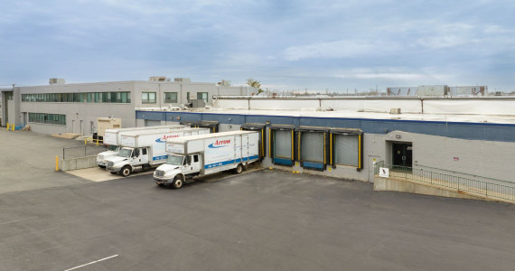 123 Frost St, Westbury Industrial/R&D Space For Lease