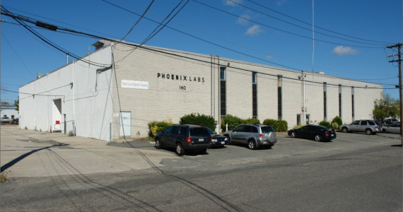 140 Lauman Ln, Hicksville Industrial Space For Lease