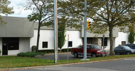 1401 Church St, Bohemia Industrial Space For Lease