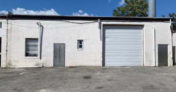 147 Babylon Tpke, Roosevelt Industrial Space For Lease