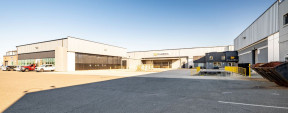 15 Grumman Rd W, Bethpage Industrial Space For Lease