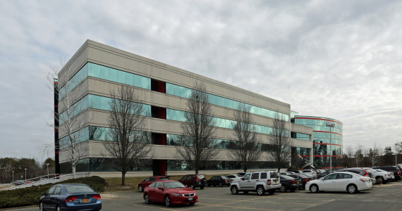150 Vanderbilt Motor Pkwy, Hauppauge Office Space For Lease