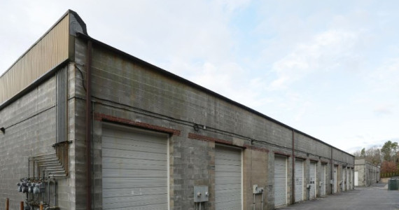 1555-1557 Rocky Point Rd, Middle Island Retail/Industrial Space For Lease