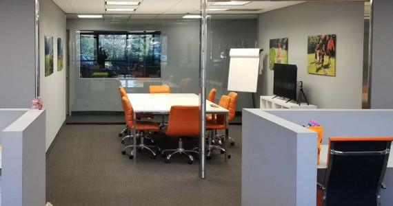 16-20 Dubon Ct, Farmingdale Industrial/Office Space For Lease