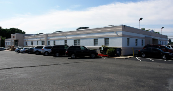 1600 Old Country Rd, Plainview Office Space For Lease