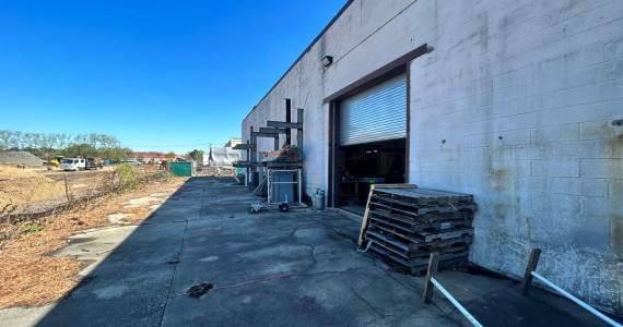 1606 9th Ave, Bohemia Industrial Space For Lease