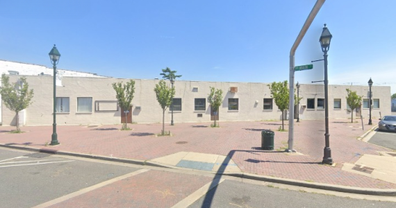 161 S Main St, Freeport Industrial Space For Lease