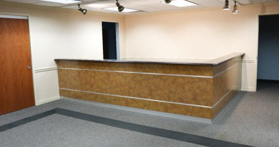 170 Old Country Rd, Mineola Office Space For Lease