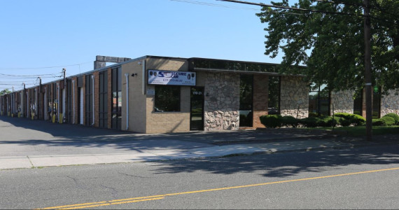 170-176 Central Ave, Farmingdale Industrial Space For Lease