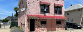 176 Mott Ave, Inwood R&D/Warehouse Space For Lease