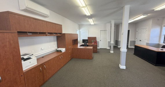 178 E Hawthorne Ave, Valley Stream Industrial Space For Lease