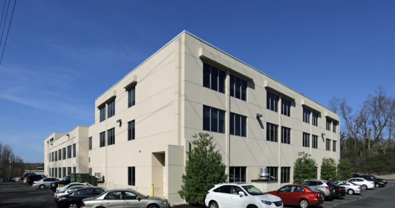 1800 Northern Blvd, Roslyn Office Space For Lease