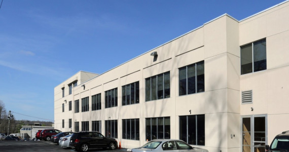 1800 Northern Blvd, Roslyn Office Space For Lease