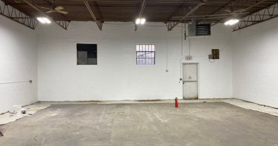 181 E Industry Ct, Deer Park Industrial Space For Lease