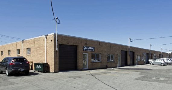 19-45 Cain Dr, Plainview Industrial Space For Lease