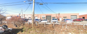 194 Lauman Ln, Hicksville Industrial Space For Lease
