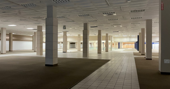 195 N Broadway, Hicksville Retail Space For Lease
