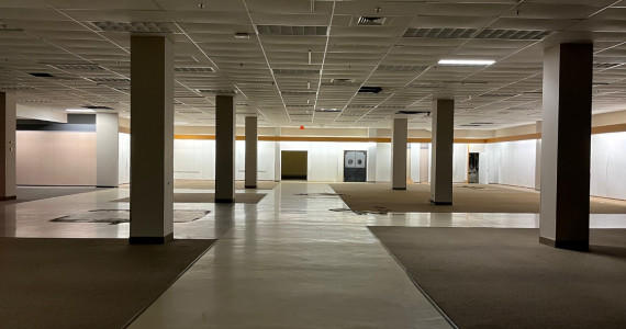 195 N Broadway, Hicksville Retail Space For Lease