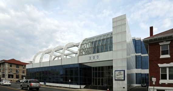 200 Old Country Rd, Mineola Office Space For Lease