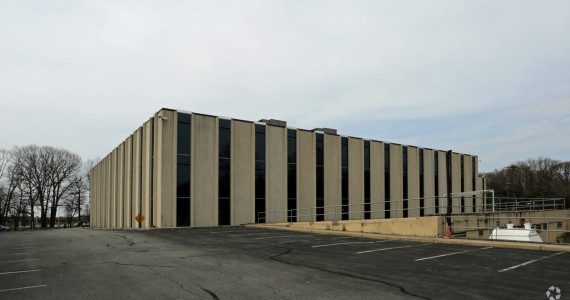 2000 Marcus Ave, New Hyde Park Office Space For Lease