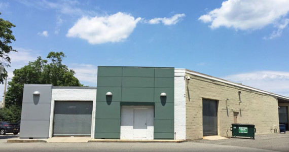 201-223 Park Ave, Hicksville Industrial Space For Lease