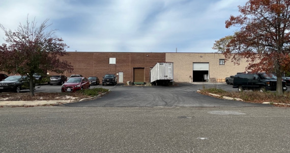 2175 5th Ave, Ronkonkoma Industrial Property For Sale