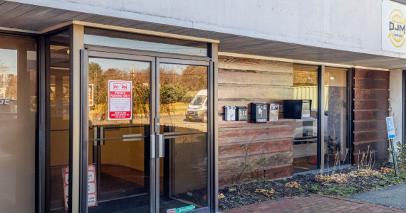 225 Underhill Blvd, Syosset Industrial Space For Lease