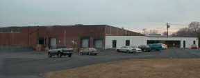 225 Underhill Blvd, Syosset Industrial Space For Lease