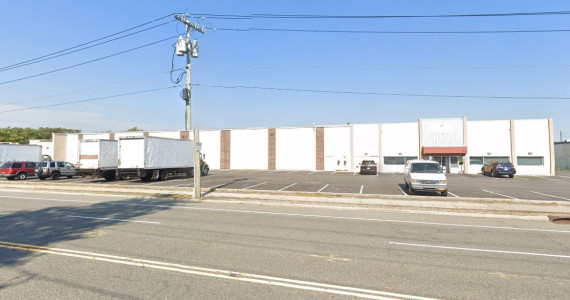 229 Robbins Ln, Syosset Industrial Space For Lease