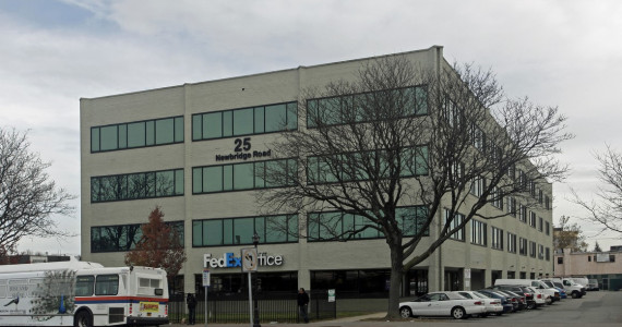 25 Newbridge Rd, Hicksville Office Space For Lease