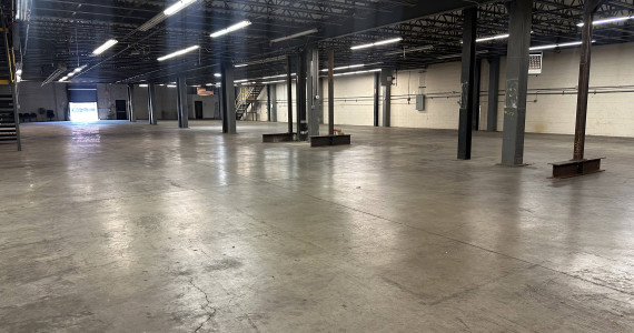 25 Ranick Rd, Hauppauge Industrial Space For Lease