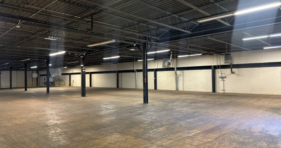 25 Ranick Rd, Hauppauge Industrial Space For Lease