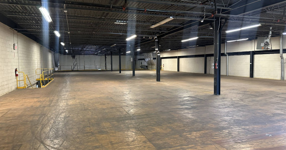 25 Ranick Rd, Hauppauge Industrial Space For Lease