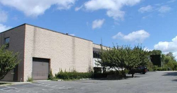 252 Indian Head Rd, Kings Park Industrial Space For Lease