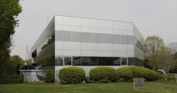 3 Expressway Plz, Roslyn Heights Office Space For Lease