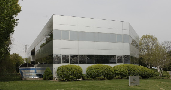 3 Expressway Plz, Roslyn Heights Office Space For Lease