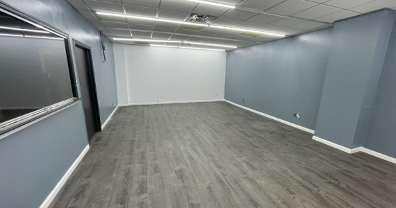 309 Denton Ave, New Hyde Park Industrial Space For Lease